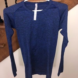 SOLDLululemon long sleeve